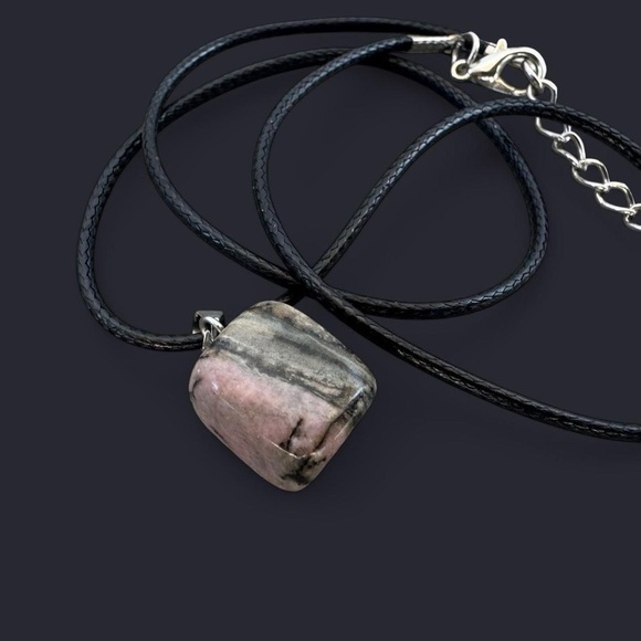 Rhodonite Stone Pendant Necklace - Picture 1 of 4